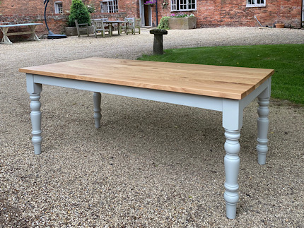 Farmhouse Base Grey Colour with Solid Classic Oak Top